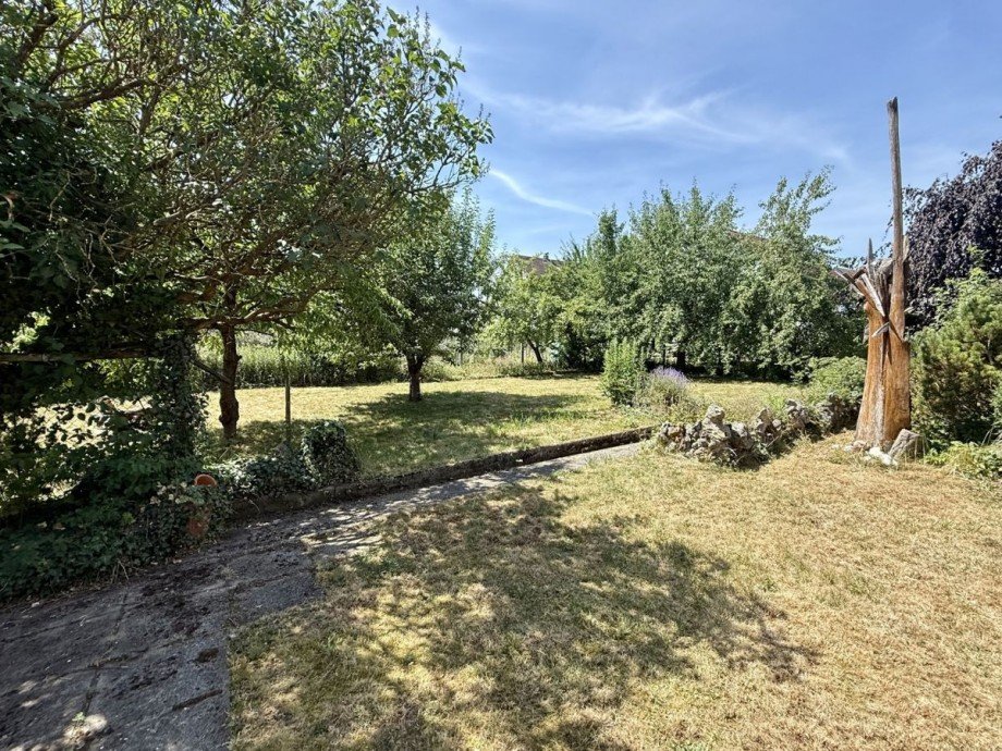 9 Haus Landshausen