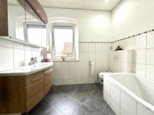 17 Attraktive Stadtvilla im Herzen von Dillingen a. Donau! Ein Zweifamilienhaus mit Flair und Charakter