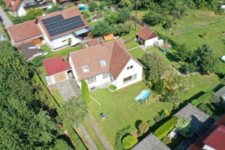 1 Lauingen Haus Attraktives Einfamilienhaus inmitten der Natur! Familienfreundlich, ruhig und zentral in Lauingen!