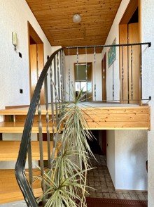 15 Traumhaftes Familiendomizil in sch�ner Ortsrandlage, flexibel, modern und effizient !!!