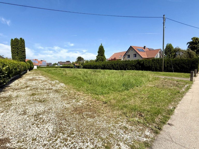 1 Gundelfingen Wohngrundst�ck Seltene Gelegenheit! Traumhaftes Baugrundst�ck in Gundelfingen OT! 2677m2 in 1a Lage!