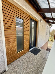 20 Einfamilienhaus mit Einliegerwohnung, Nebengeb�uden und 3600m2 Grund!