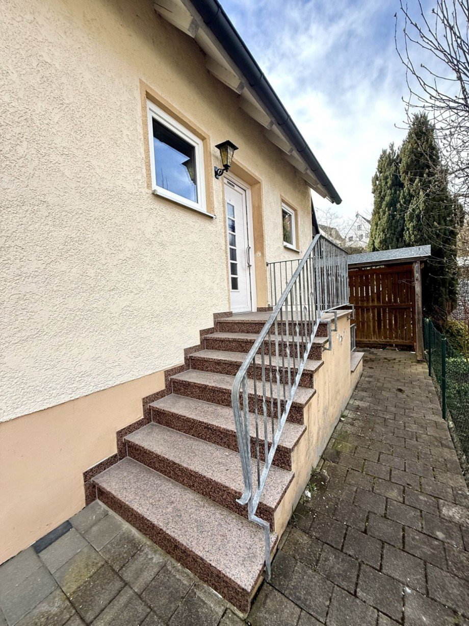 12 Einfamilienhaus Lauingen