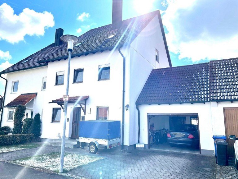1 Dillingen Haus Lage 1*** / Doppelhaush�lfte in Dillingen / DHH in Bestlage!
