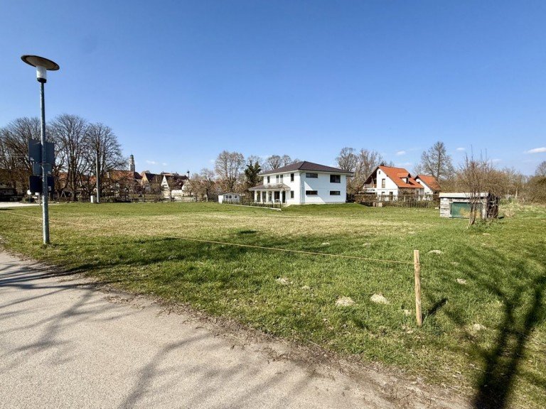 1 Lauingen Grundst�ck Einmalige Gelegenheit! Traumhafter Bauplatz mit direktem Donaublick in Lauingen!