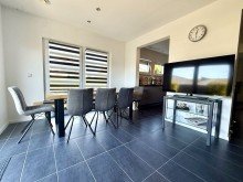 15 Ideal f�r Kapitalanleger! Traumhafte DHH mit Garten und Doppelgarage in Holzheim-Weisingen!