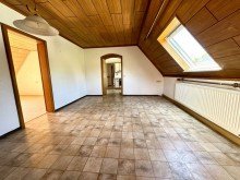 17 Wohnen, Tierhaltung u. Arbeiten an einem Ort ? Zweifamilienhaus mit XXL Grundt�ck in Haunsheim !