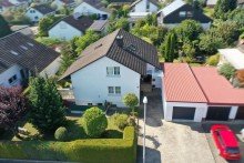 1 Ab ins Familienhgl�ck ! Traumhaftes Ein-/Zweifamilienhaus in Bachhagel !