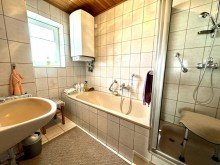 20 Einfamilienhaus mit Stadel u. Maschinenhalle zentral in Offingen !!!