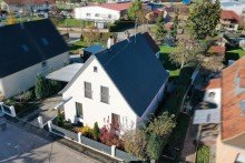 1 Ab ins Familiengl�ck ! Einfamilienhaus mit Wohlf�hlgarantie in Alerheim