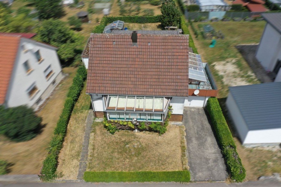 2 Einfamilienhaus Dunstelkingen