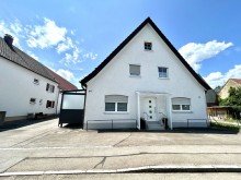 9 Attraktives Mehrfamilienhaus mit gro�em Grundst�ck in gefragter Lage von Dillingen-Donaualtheim !!!