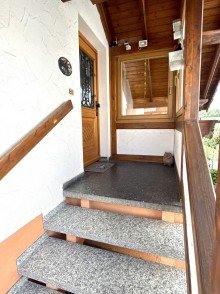 15 Traumhaftes Ein- bzw. Zweifamilienhaus in Syrgenstein! Ein Familiendomizil mit 3 Garagen