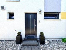 10 Ideal f�r Kapitalanleger! Traumhafte DHH mit Garten und Doppelgarage in Holzheim-Weisingen!
