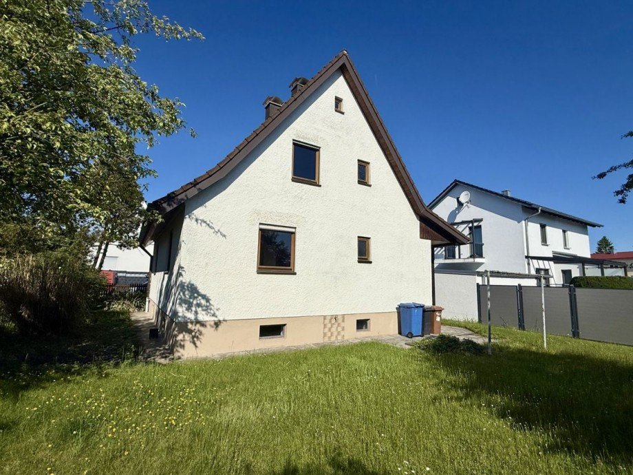 9 Einfamilienhaus Dillingen