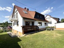 6 Traumhaftes Ein- bzw. Zweifamilienhaus in Syrgenstein! Ein Familiendomizil mit 3 Garagen