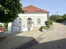 9 Attraktives Hotel/Pension mit Restaurant u. Biergarten in Traumlage von Donauw�rth!