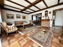 12 Gro�familien und Kapitalanleger aufgepasst ! Wohnhaus mit 3 Wohneinheiten in Top-Lage !!!