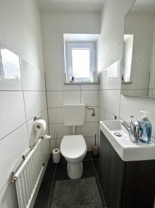 12 Reihenmittelhaus direkt im Herzen von Dillingen !