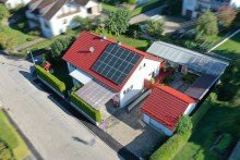 1 Attraktives Einfamilienhaus im Bungalow-Stil in Amerdingen. Modernisiert u. Sofort bezugsfertig!