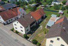 14 Gro�es Einfamilienhaus m. Nebengeb�uden in toller Lage von Holzheim-Weisingen!