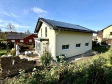 5 Neuwertiges Energiesparhaus in Top Lage - Traumgarten inclusive !