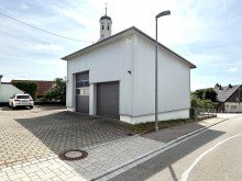 8 Volltreffer! Einfamilienhaus mit Garage, Garten u. Maschinenhalle in Bissingen OT!