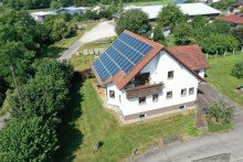 1 Traumhaftes Familiendomizil in sch�ner Ortsrandlage, flexibel, modern und effizient !!!