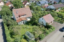 2 Ab ins Familiengl�ck ! Ein-/Zweifamilienhaus mit 3 Garagen in exclusiver Lage !