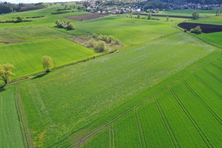1 Konzenberg Land- / Forstwirtschaft - Grdst. 2,6 ha Ackerland im Landkreis G�nzburg! 1a Lage, 1a Ertr�ge, 1a Investment!