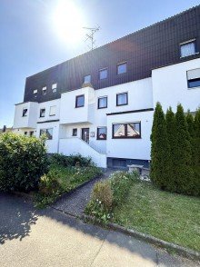 3 Traumimmobilie f�r die ganze Familie! Attraktives RMH in toller Lage von Lauingen!