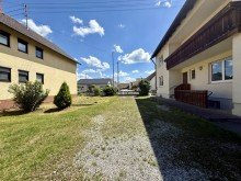 7 Gro�es Einfamilienhaus m. Nebengeb�uden in toller Lage von Holzheim-Weisingen!