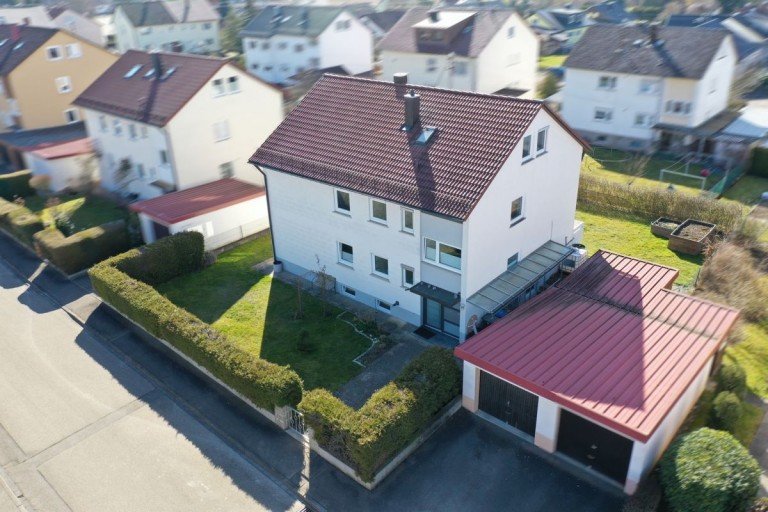 1 Giengen Haus Fr�hlingsgef�hle vorprogrammiert! Tolles 2/3-Familienhaus in 1a Lage von Giengen a. d. Brenz