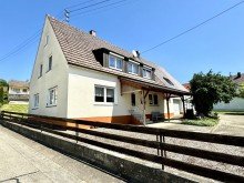 6 Wohnen, Tierhaltung u. Arbeiten an einem Ort ? Zweifamilienhaus mit XXL Grundt�ck in Haunsheim !