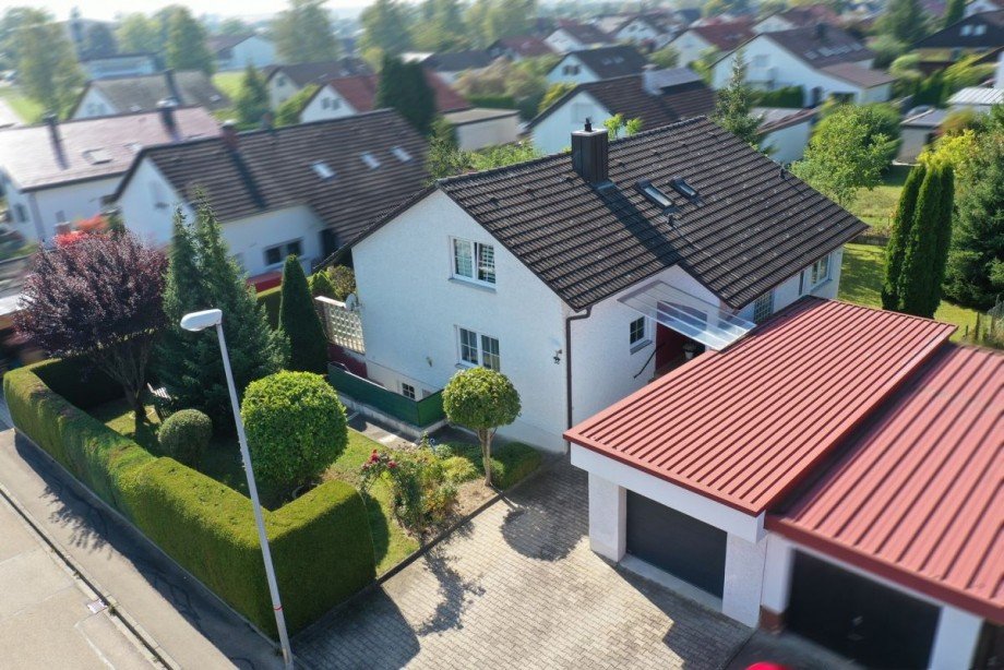 2 Zweifamilienhaus Bachhagel