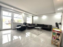 8 Wohngl�ck f�r die ganze Familie! Modernes u. traumhaft gelegenes Reihenhaus in G�nzburg!