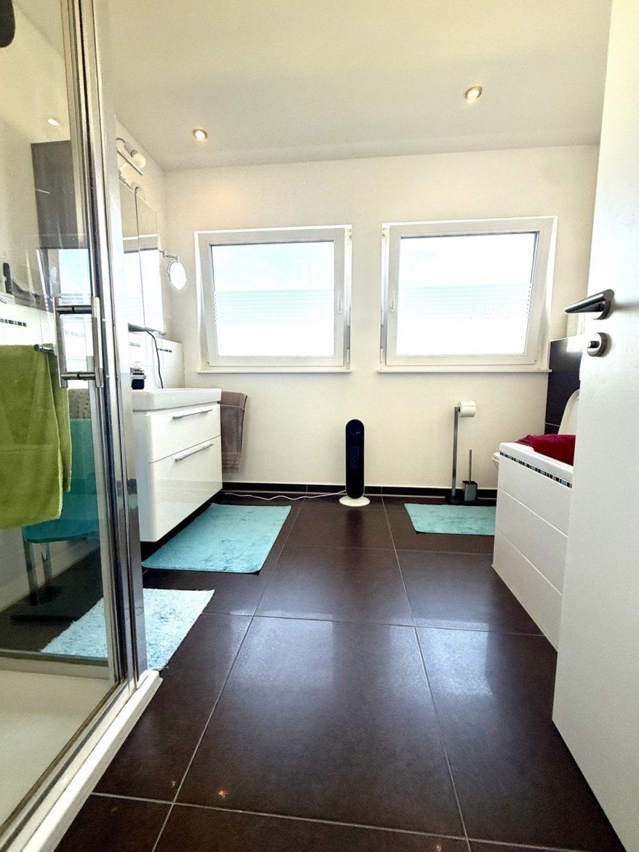 23 Doppelhaush�lfte Weisingen
