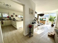 8 Neuwertiges Energiesparhaus in Top Lage - Traumgarten inclusive !