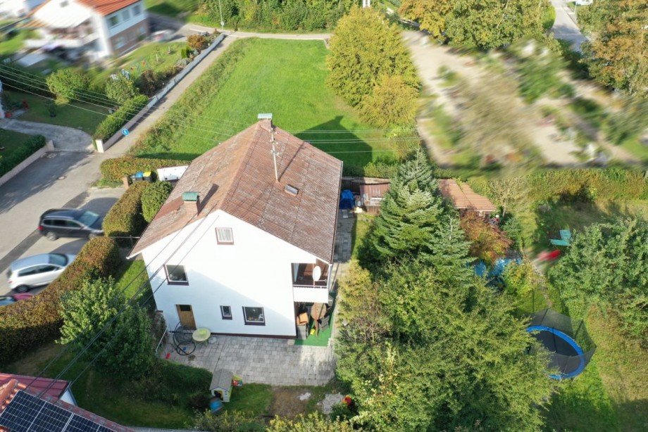 2 Haus Schnuttenbach