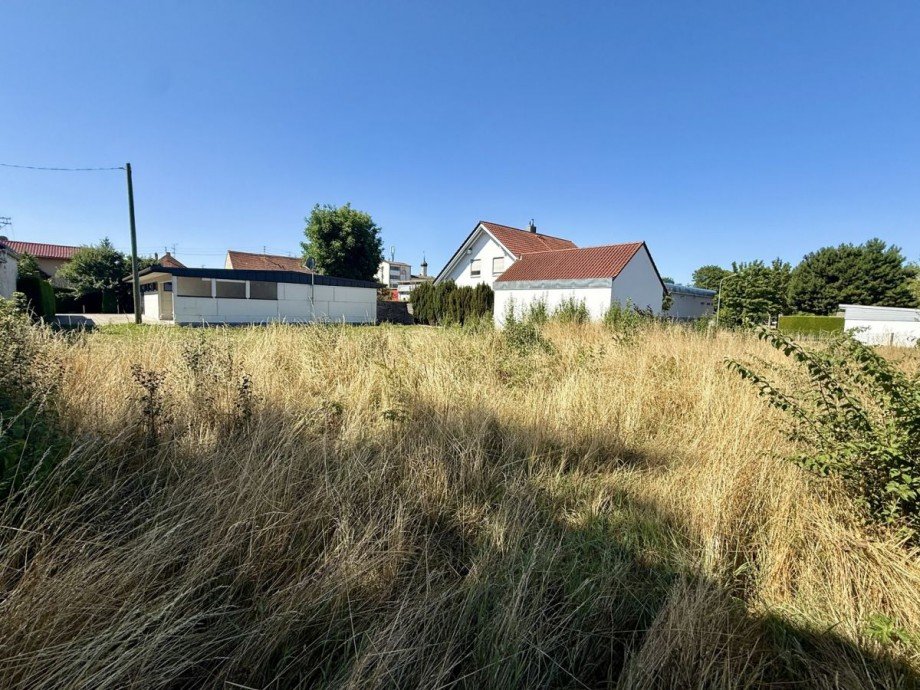 9 Wohngrundst�ck Gundelfingen