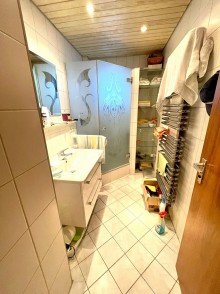 13 Mehrfamilienhaus oder Kapitalanlage mit 3 Wohneinheiten