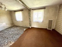 11 Kleines Einfamilienhaus mitten in H�chst�dt !