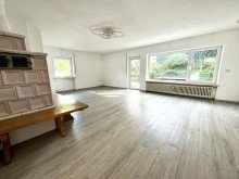 7 3,2,1 Meins! Attraktives Einfamilienhaus mit 1024m2 Grund in Dillingen-Hausen !