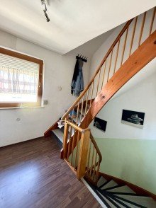 21 Wohnf�che bis unters Dach! Zweifamilienhaus in toller Lage von Giengen a. d. Brenz!
