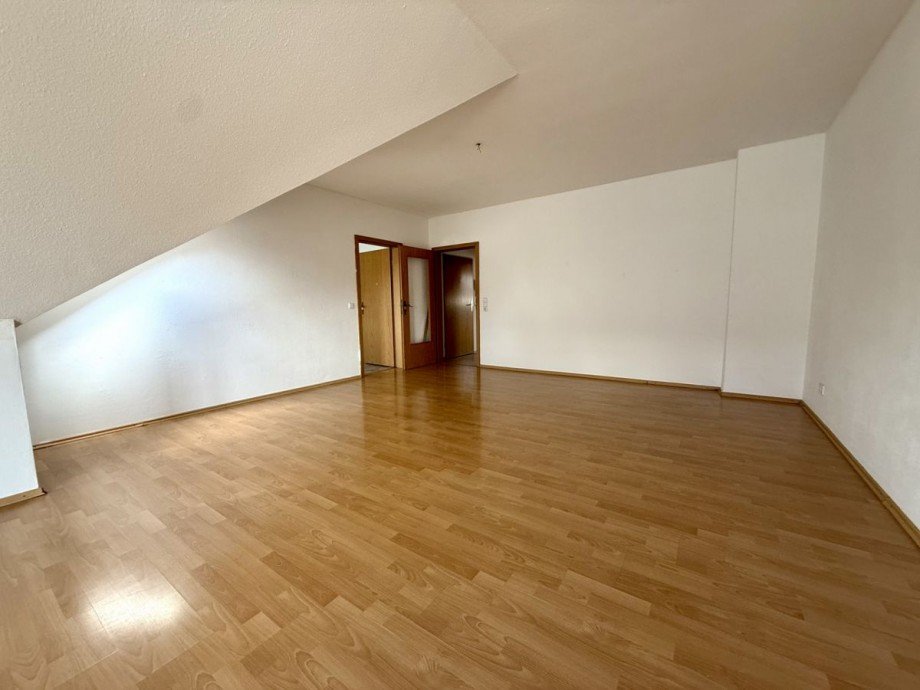 10 Dachgeschosswohnung Dillingen