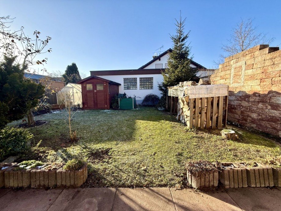 3 Doppelhaush�lfte B�chingen