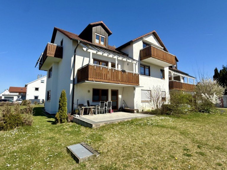 1 Lauingen Etagenwohnung Seltene Gelegenheit! Gro�z�gige 84m2 3-Zimmer Wohnung in Traumlage von Lauingen!