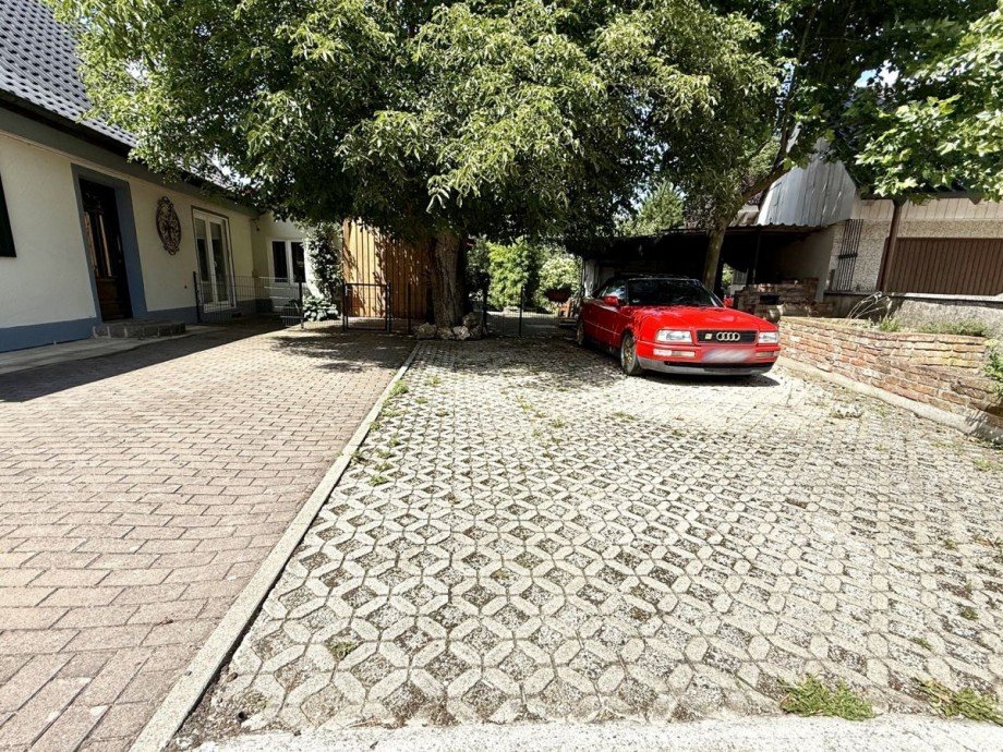 8 Haus M�dingen