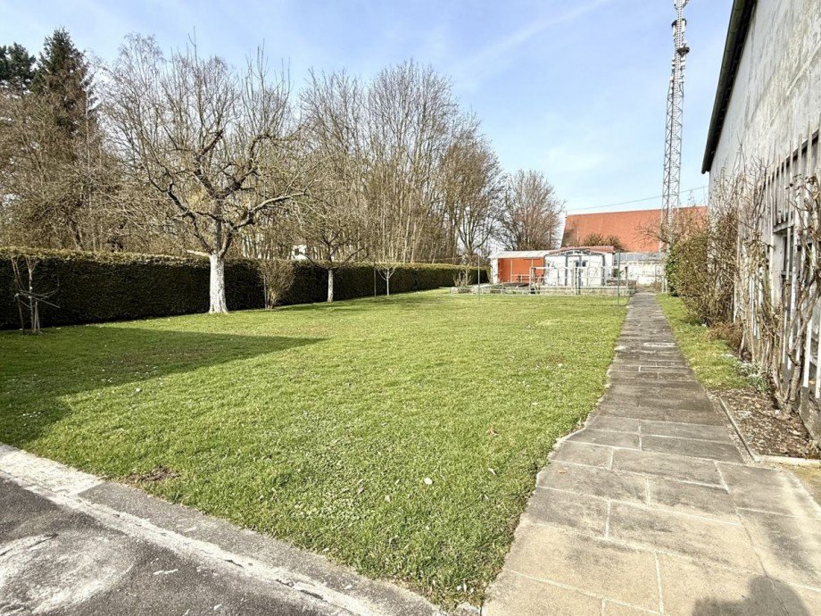12 Zweifamilienhaus Jettingen-Scheppach