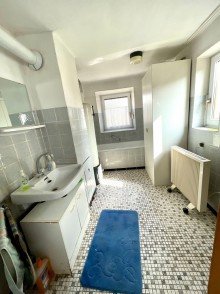 12 Einfamilienhaus sucht Handwerker in Lauingen !